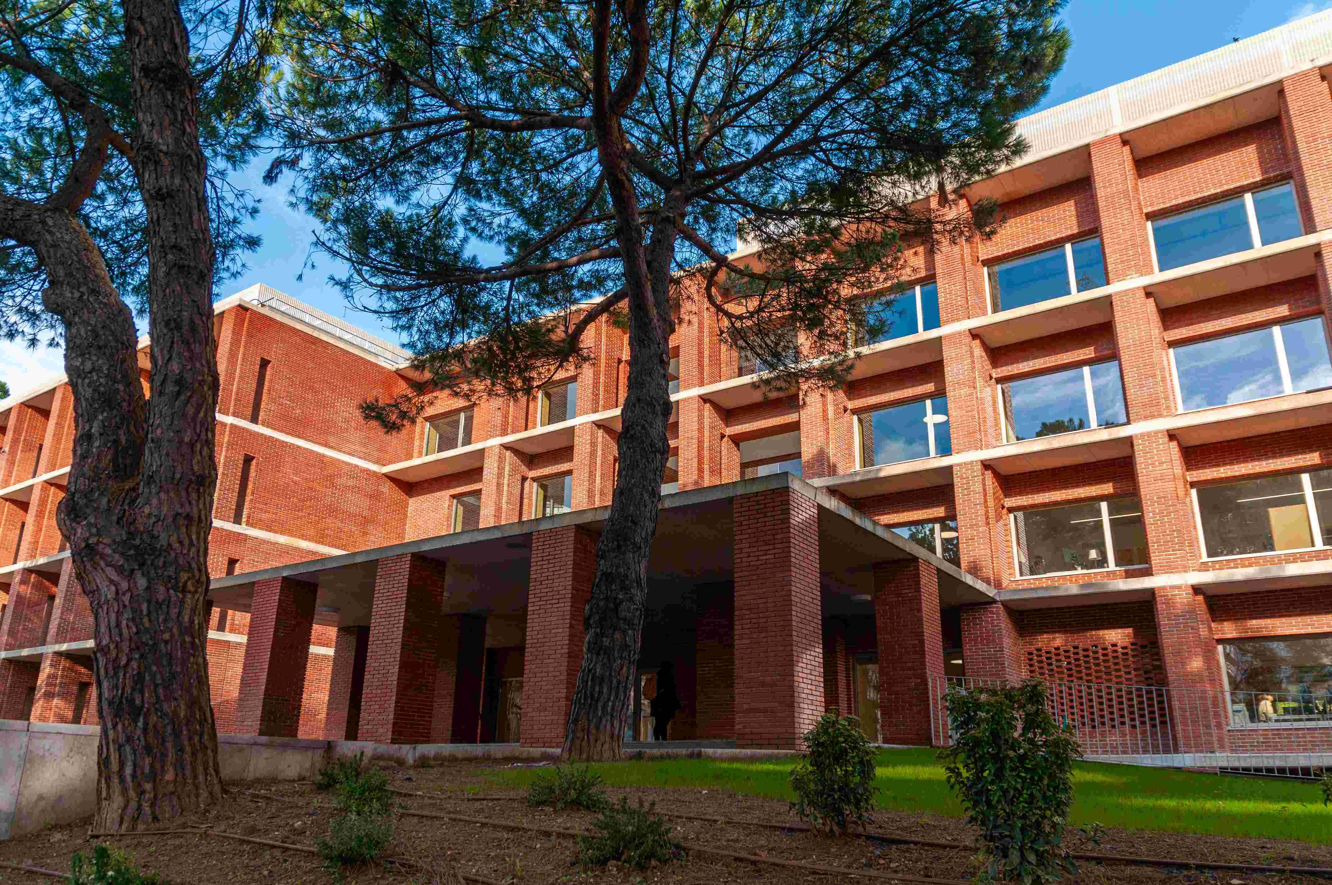 Sete Unidades de Investigação do Iscte classificadas com Excelente pela FCT