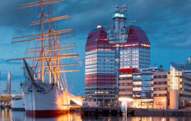 Iscte present at the EAIE Fair and Conference