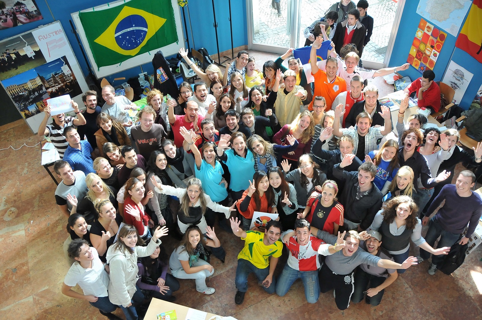 Attitudes on affirmative action in a context of fluid boundaries