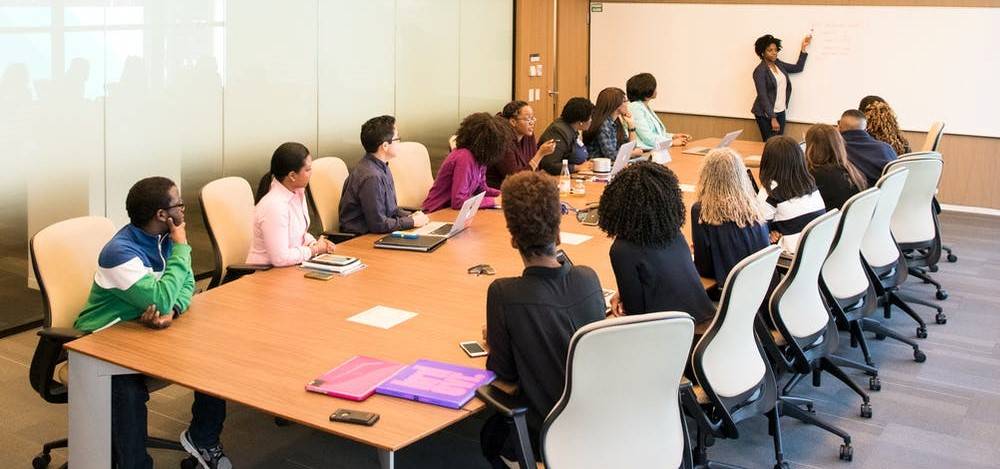 Serviço Social e Internamentos Sociais: formação e políticas