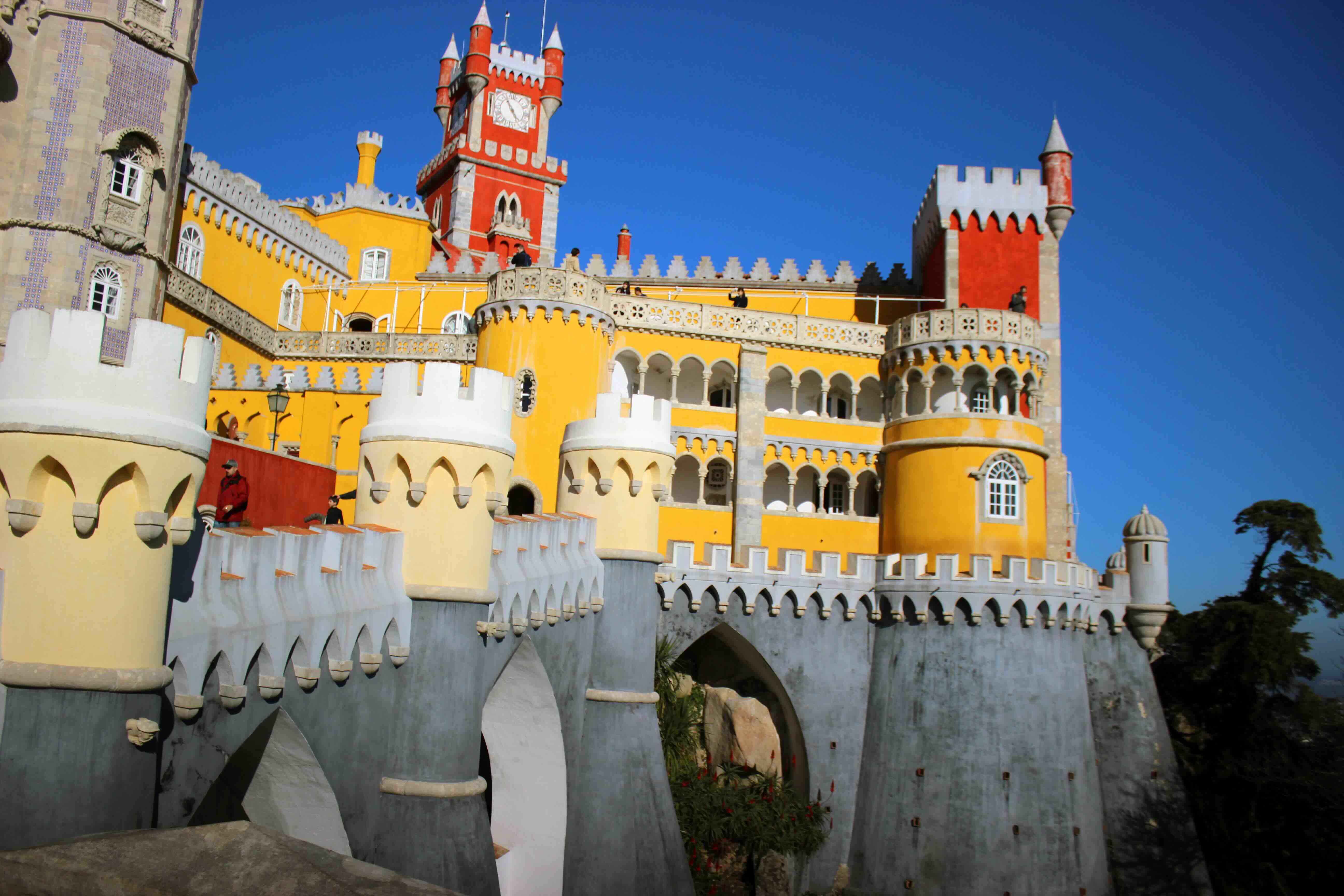 Rumo a Destinos Turísticos Inteligentes