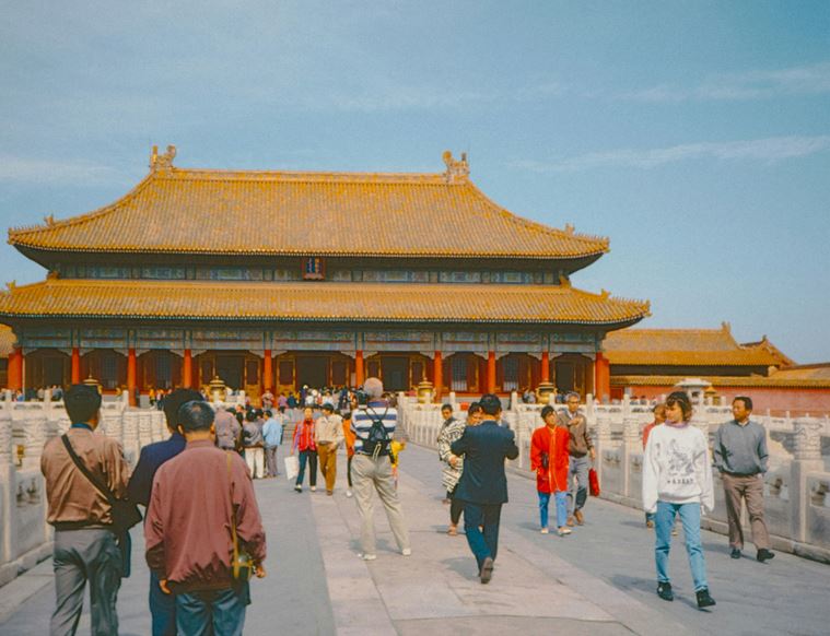 Becoming middle class in urban China