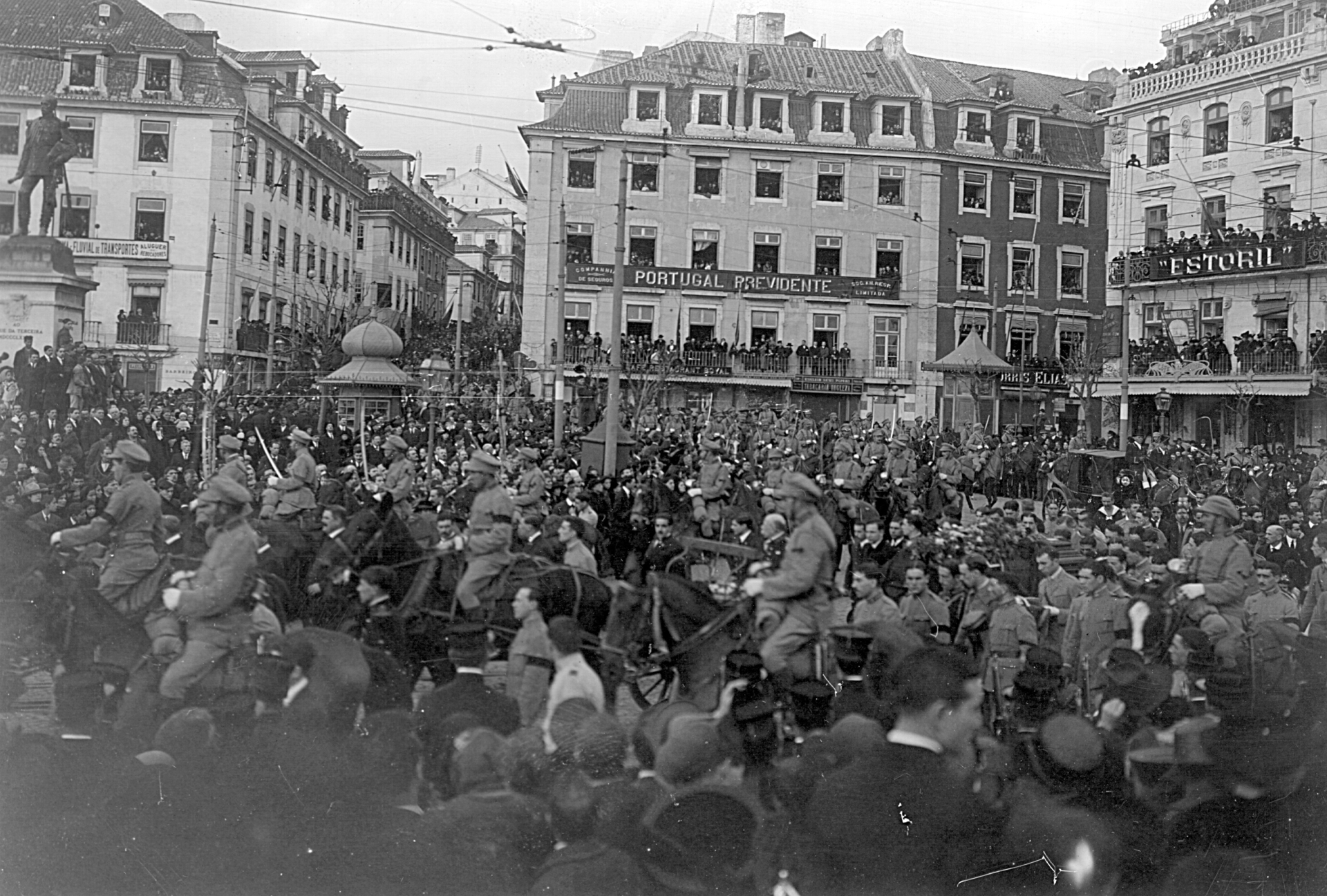 100 anos do 28 de maio e 90 anos do 18 de julho