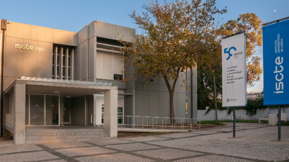 Iscte inicia convergência no financiamento público